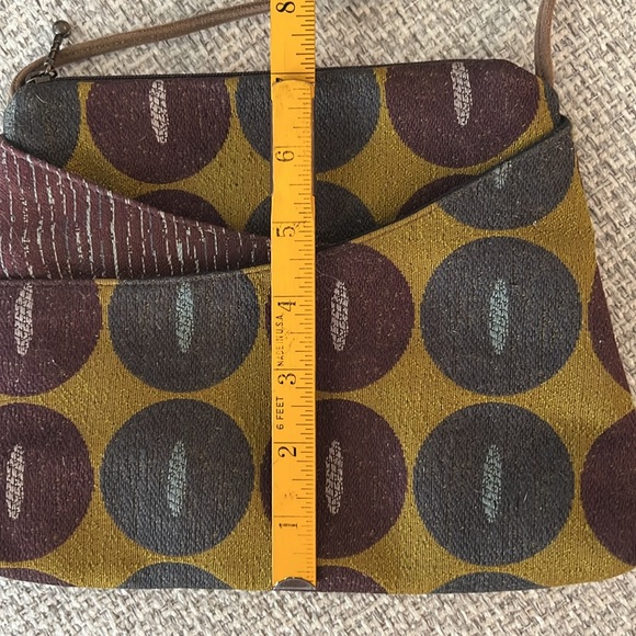 MARUCA Handmade Retro Jacquard Fabric Crossbody Bag - Picture 9 of 11